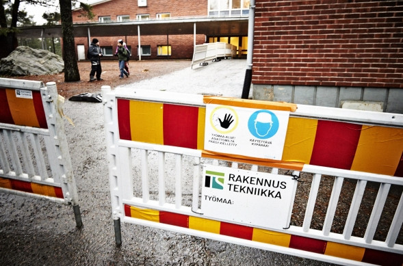 Pallivahan koulun peruskorjausta on tarkoitus jatkaa ensi vuonna. Työt jatkuisivat vuoteen 2018 asti.