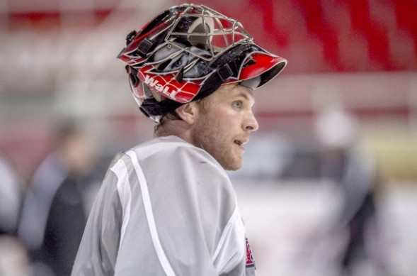 Teemu Lassila on kantanut suurimman osan torjuntavastuusta TPS:n maalilla. Maalivahtivalmentaja Fredrik Norrena tekee töitä, jotta eri tilanteissa urallaan olevat maalivahdit ovat terävinä, kun peli-ilta osuu omalle kohdalle.