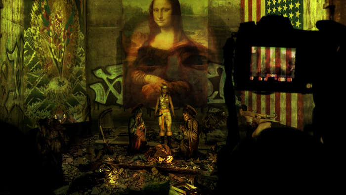 Elokuvan käsikirjoitus pohjautuu Leonardo da Vincin työpäiväkirjoissa esitettyihin profetioihin ja arvoituksiin. 