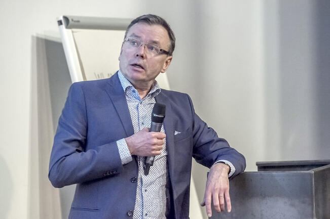 Meyer Turku Oy:n varatoimitusjohtajan Tapani Pulli.