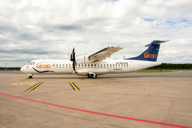 Air Leap lentää myös kesällä Maarianhaminan ja Turun välillä.