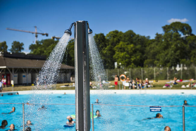 Kesö koittaa, Kupittaan maauimala avautuu ensi tiistaina.