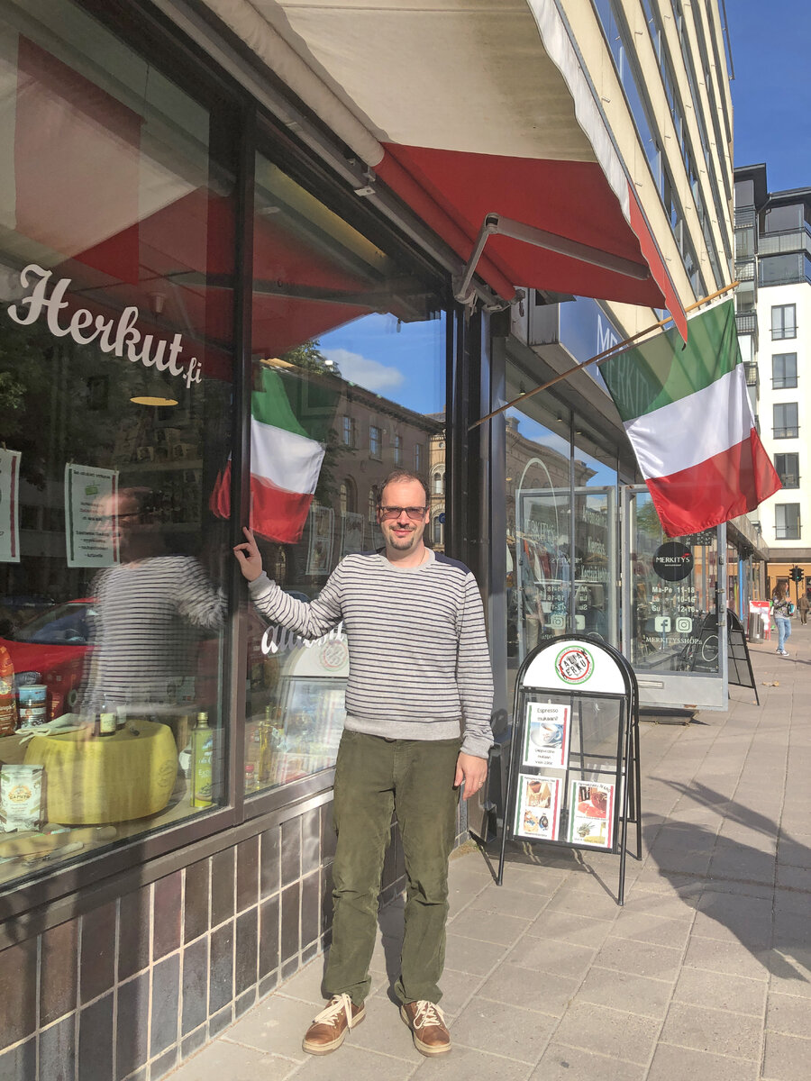 Luca Boschetti on onnellinen yrittäjä.