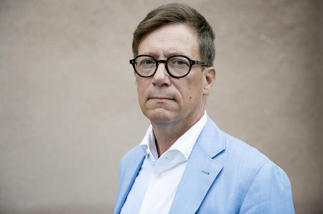 Varsinais-Suomen sairaanhoitopiirin johtajaylilääkäri Mikko Pietilä.