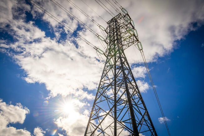 Kuluttajiin kohdistuvat sähkökatkot ovat viimeisimpiä toimenpiteitä, joita sähköpulassa tehdään. 