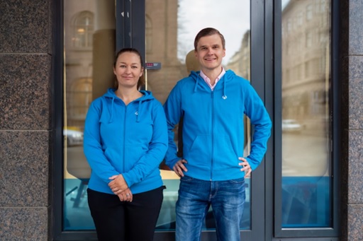 Säästöpankki Kalanti-Pyhärannan yritysasiantuntija Heidi Vartiainen ja liiketoimintajohtaja Teemu Vainio ovat viimeisten viikkojen aikana varmistelleet, että kaikki on valmista, kun Kristiinankadun konttori avautuu asiakkaille keskiviikkona aamupäivällä.