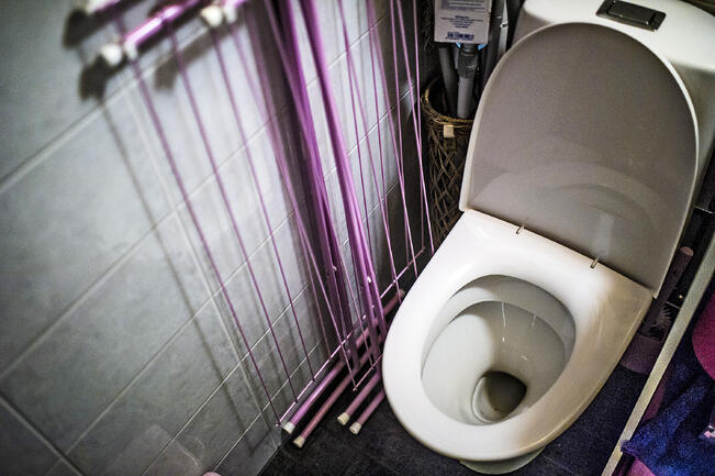 WC:n huuhtelua tulee välttää sähkökatkon aikana.