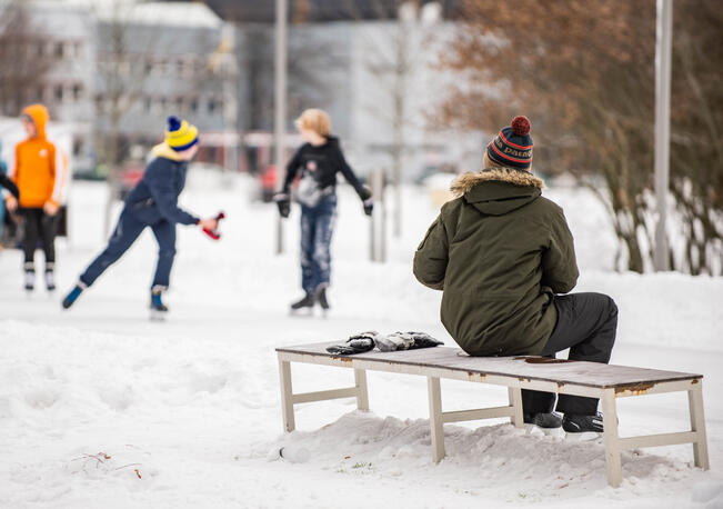 Kokeilukouluissa puolet lapsista hyödynsi harrastussetelin.