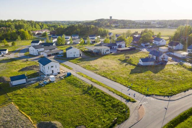 Pientaloja Rauhalinnassa. 