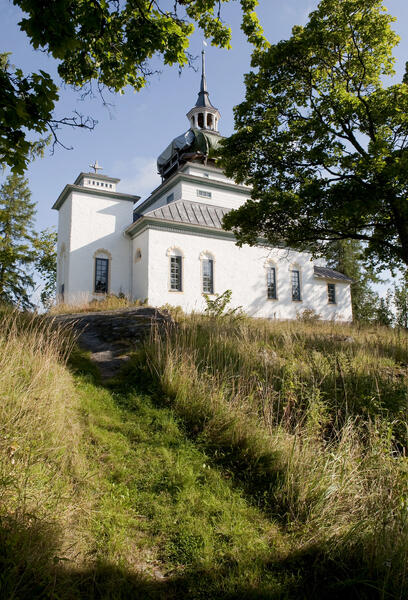 Teijon kirkko on Suomen pienin kivikirkko. 