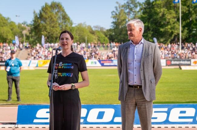 Minna Arve ja Antti Pihlakoski.