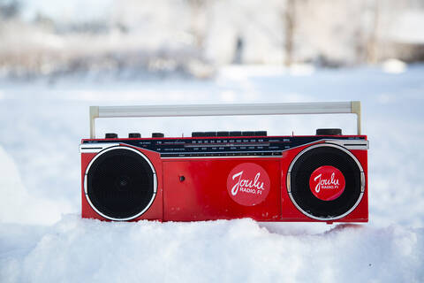 Jouluradio soi loppiaiseen saakka.