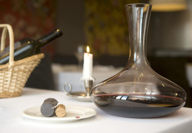 Punaviini on monen suosikkijuoma jouluna.