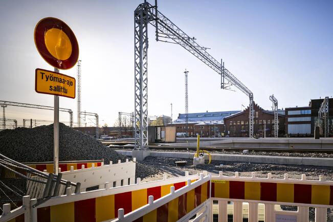 Asemapalvelut siirtyvät Logomoon.