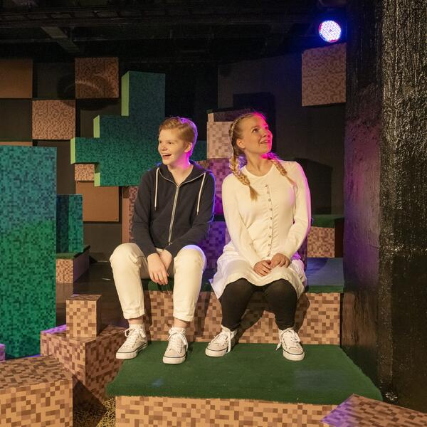 Atte Kluuskeri ja Aino Määttänen.