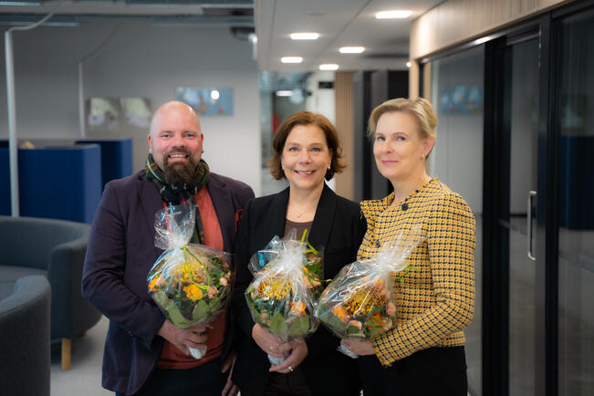 Koulutusjohtajat Tero Reunanen, Anne Norström ja Jaana Kallio-Gerlander.
