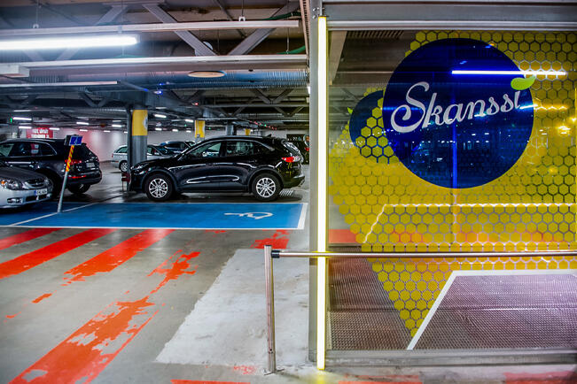 Skanssin kauppakeskuksen kävijämäärä kasvoi mutta liikevaihto putosi.