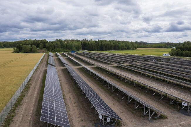 Rudån aurinkopuisto Kemiönsaarella.