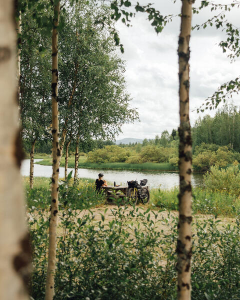 Suomalaiset arvostavat pyöräilyä sekä monipuolisena harrastuksena että kätevänä arjen kulkuvälineenä.
