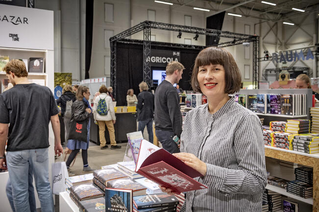 Vilja-Tuulia Huotarinen.