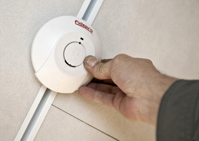 Taloyhtiöiden on otettava vastuu palovaroittimista viimeistään tämän vuoden kuluessa.