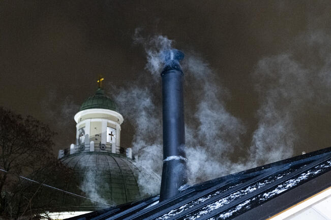 Kauppatorilla saunoteltiin jo syksyllä 2023.