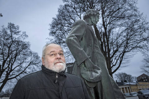 Timo Lappalainen esiintyy Go Runo Go -tapahtumassa.