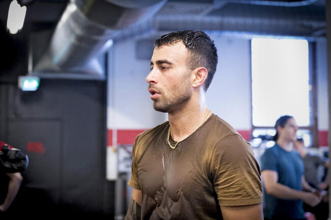 Makwan Amirkhani on ollut otellut viimeisen vuoden aikana kahdesti Ice Cagen illoissa. Kun mies myös seuraavassa Ice Cage -illassa ottelee, nähdään ”Maku” ensimmäistä kertaa yli kymmeneen vuoteen tositoimissa Turussa.