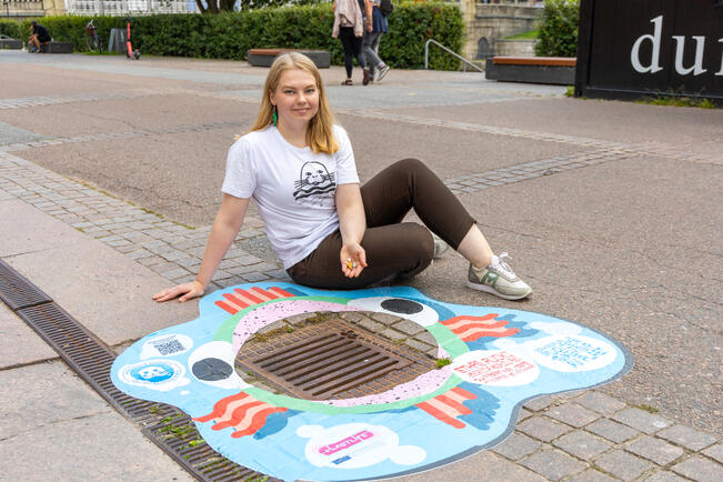 Kaivonkansitarroilla kampanjoidaan muun muassa tumppiroskia vastaan. 