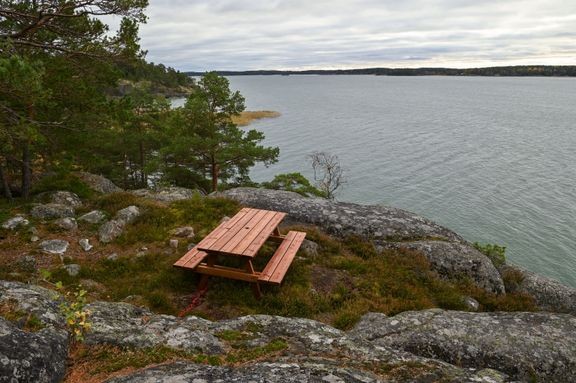 Villan reitin varrella pääsee ihailemaan merimaisemia.
