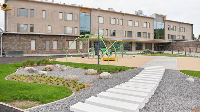 Tiedonpuiston koulussa on avoimet ovet lauantaina 15. marraskuuta kello 10-14.