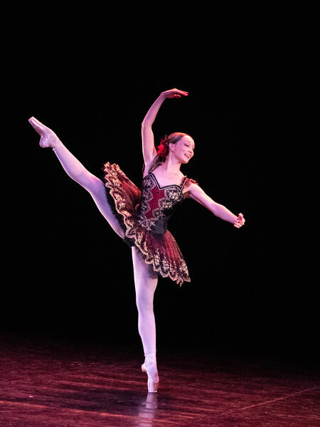 Hertta Hannuksela (Suomen kansallisoopperan ja -baletin balettioppilaitos).