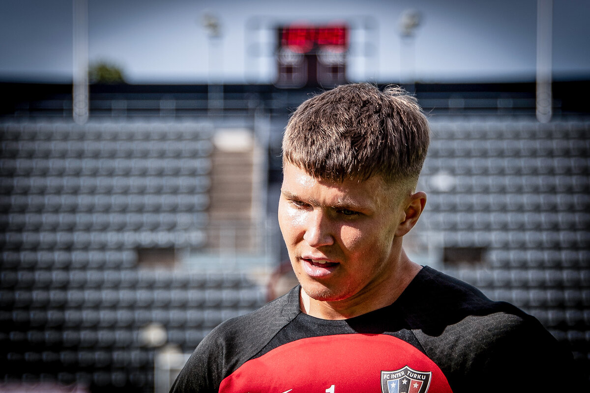 Eetu Huuhtanen piti Interiä pystyssä toisella puoliajalla.