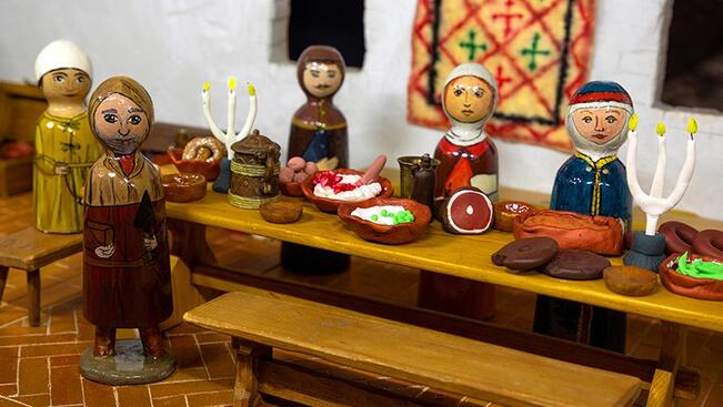 Suomalainen jouluateria on syntynyt pikkuhiljaa.