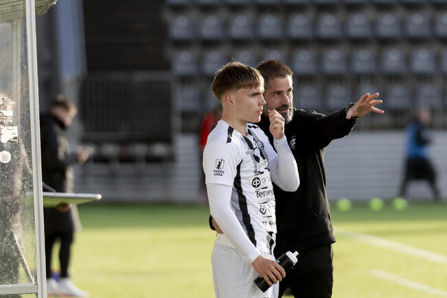 Aapo Boström ja Ivan Piñol (oik.).