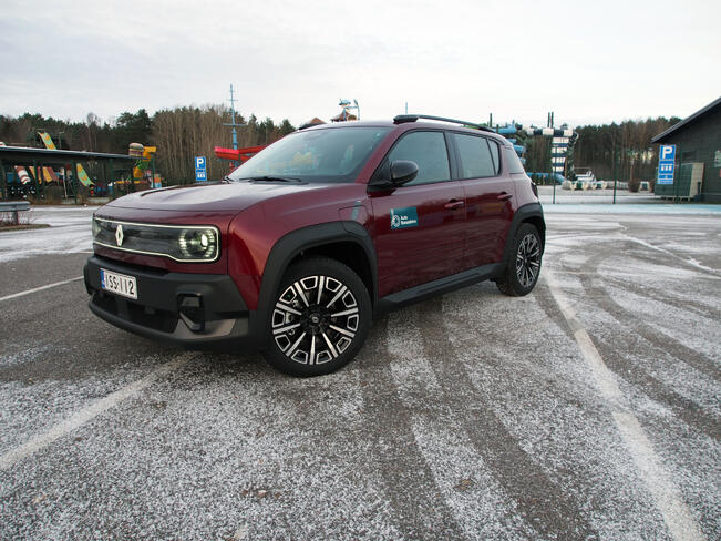 Renault 4 on uudelleensyntynyt sähköisenä.