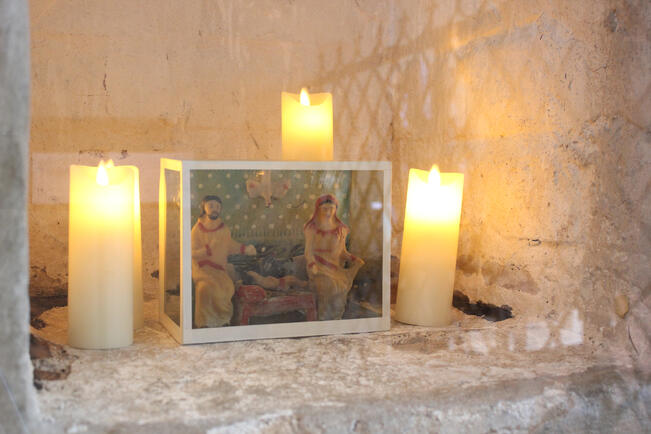 200-vuotias Kakskerran seimi Tuomiokirkon seinäsyvennyksessä. 
