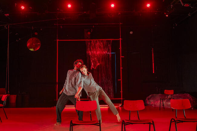 Aurinkobaletti järjestää yhteistyöresidenssin.