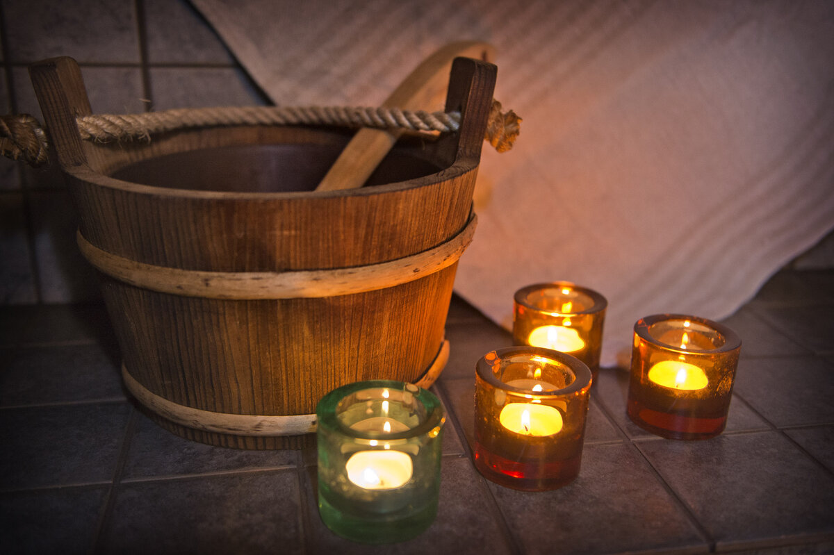 Saunapaloja, ja niiden määrä kasvaa joulun ja vuodenvaihteen aikaan.