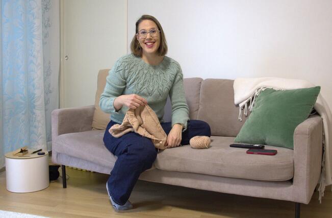 Anni Liukka kannustaa jokaista etsimään arjesta edes hetken harrastamiselle. 