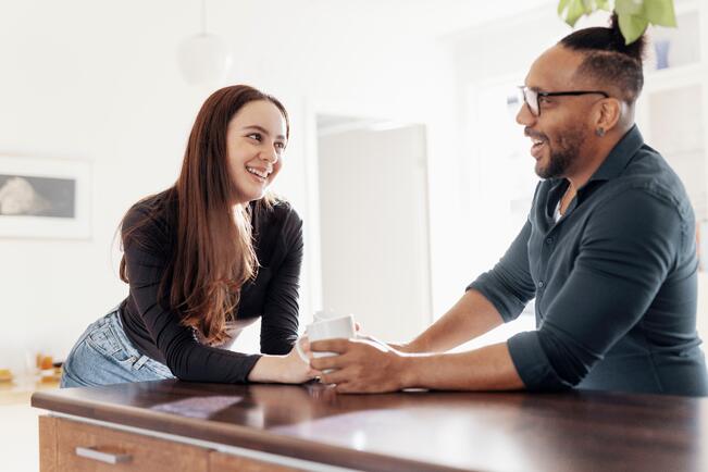 Punainen Risti ja Turun ammattikorkeakoulu ovat käynnistäneet yhteistyössä Kahvia ja kohtaamisia kampuksilla -toiminnan. 