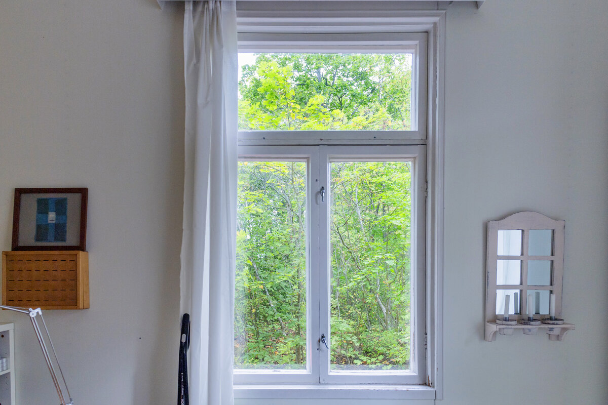 Tiivistä ovet ja ikkunat.