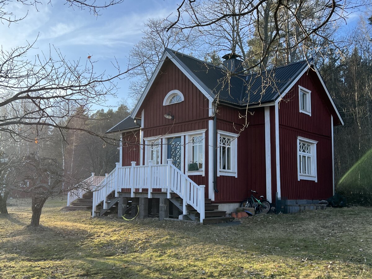 Talven aikana mökeillä sattuneista vahingoista noin neljännes ilmoitetaan vasta kolmen kuukauden jälkeen. 
