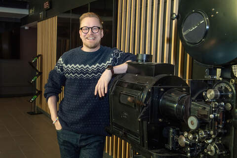 Ohjaaja Teemu Nikki.