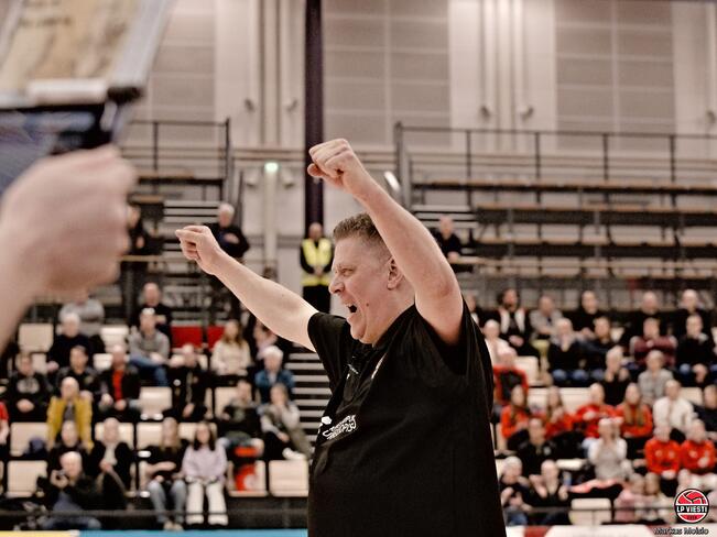 Teemu Mäkikyrö.