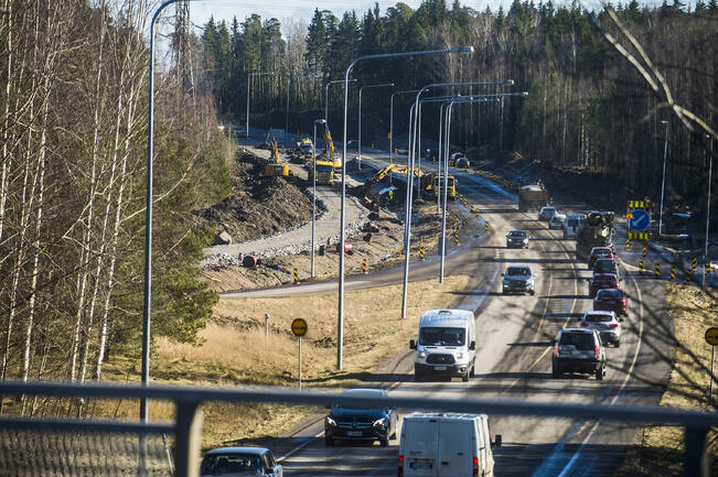 Naantalintien tavanomaista ruuhkaa. 