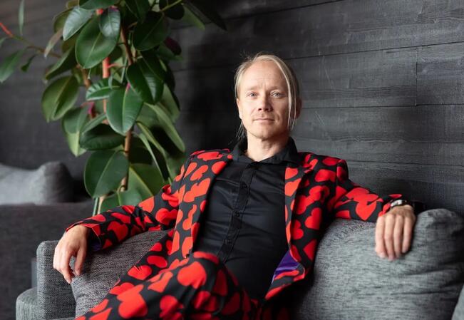 Ville Mäkilä on Auttamisesta Arkea -lahjoituspalvelun toimitusjohtaja.
