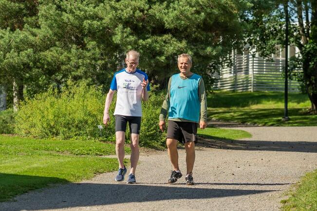 Tavanomainen kävelynopeus on yksinkertainen toimintakyvyn mittari. 
