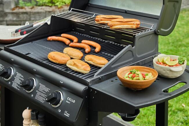 Säännöllinen puhdistus auttaa grillin lämmönsäätelyä toimimaan tasaisesti ja vähentää rasvapalon vaaraa.