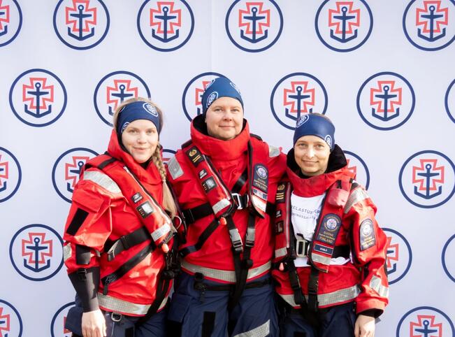 Sari Kivelä, Jessica Silfver ja Sonja Silver.